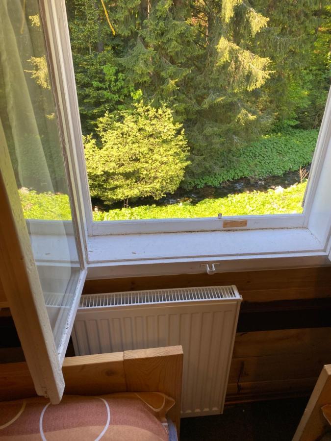 Penzion Lesni Zatisi- Harrachov Kültér fotó